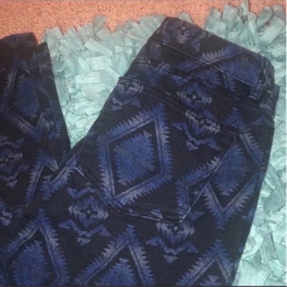 Chaps Denim - Picture 10 of 12